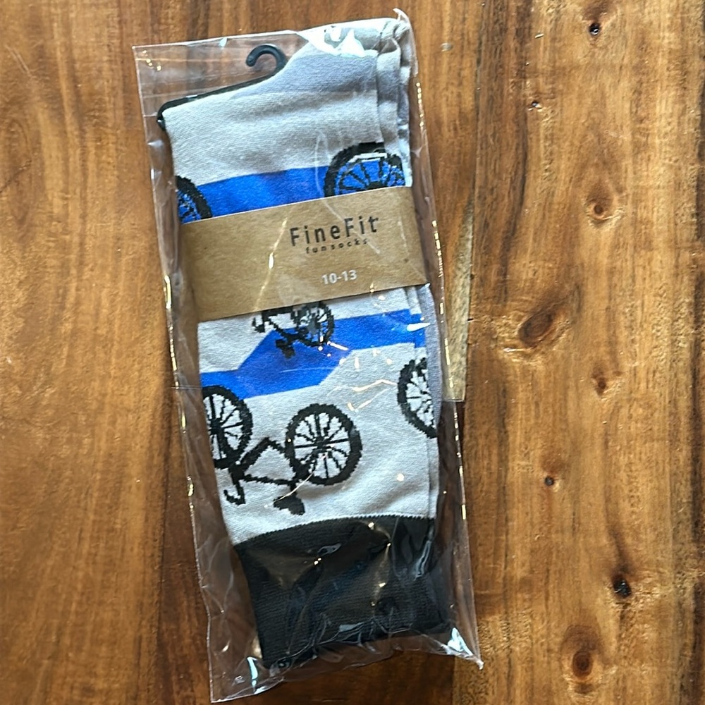 BICYCLE Mens Women’s Printed Crew Socks Novelty Gift Geeky Unisex